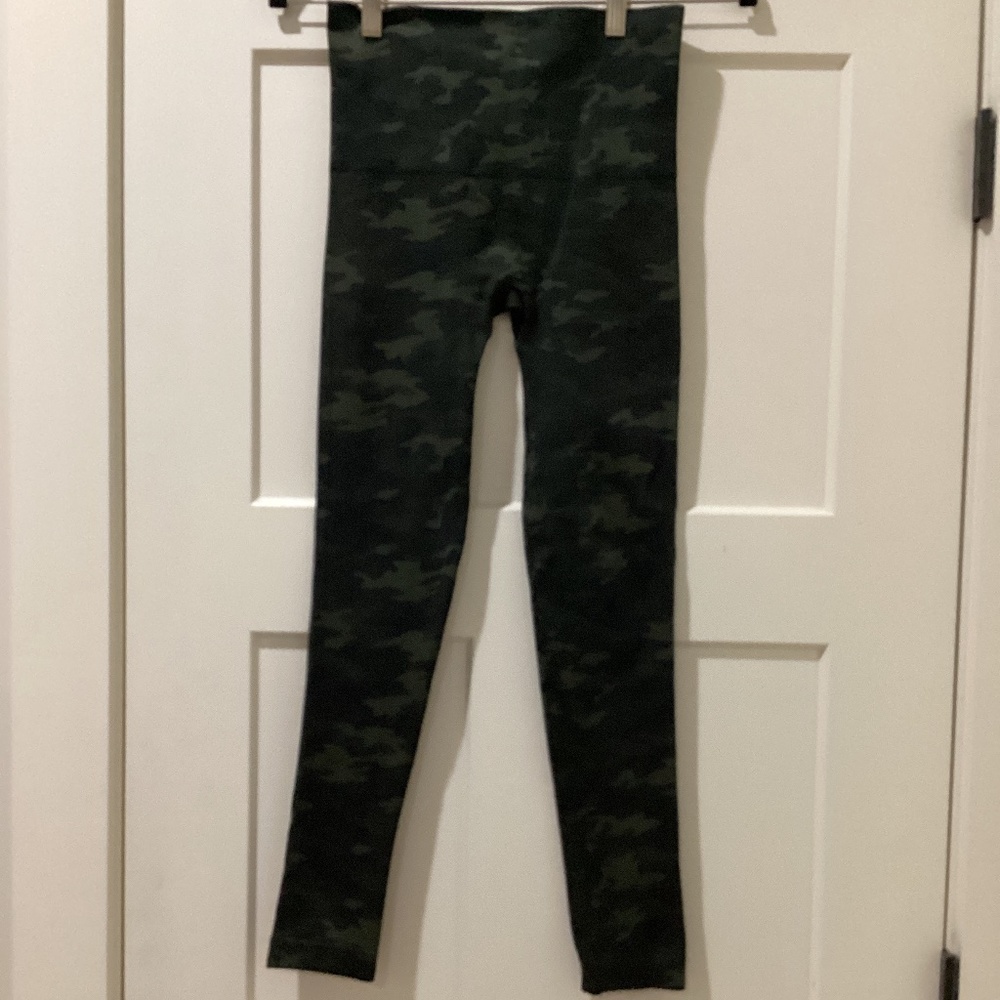 Spanx leggings size Medium